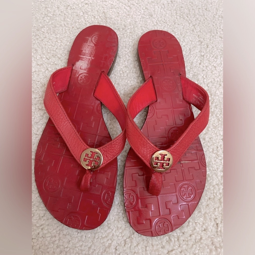 Tory Burch red gold sandals flip flops size 7